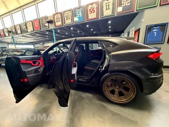 2025 Lamborghini Urus SE - miniatura 13