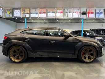 2025 Lamborghini Urus SE - miniatura 6