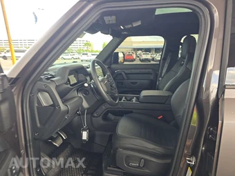 2025 Land Rover Defender 110 OCTA Edition One – miniatura 7