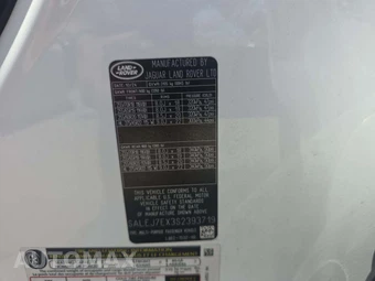 2025 Land Rover Defender 110 S - miniatura 2