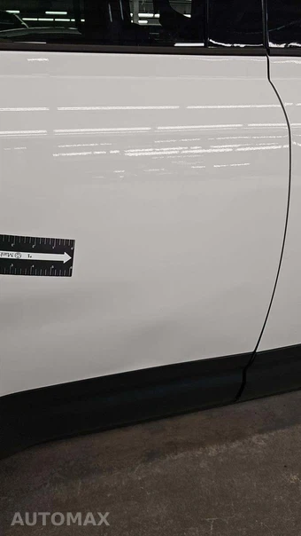 2025 Land Rover Defender 110 S - miniatura 20