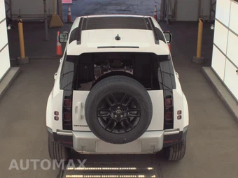 2025 Land Rover Defender 110 S - miniatura 5