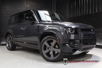 2025 Land Rover Defender 110 V8