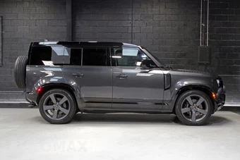 2025 Land Rover Defender 110 V8 – miniatura 18