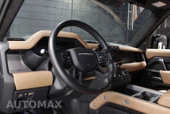 2025 Land Rover Defender 110 V8 – miniatura 31