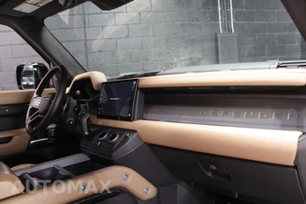 2025 Land Rover Defender 110 V8 – miniatura 50