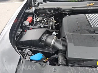 2025 Land Rover Defender 110 V8 – miniatura 24