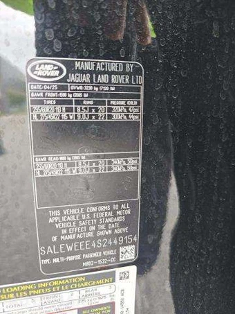 2025 Land Rover Defender 110 V8 – miniatura 6