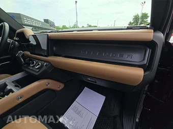 2025 Land Rover Defender 110 V8 – miniatura 16