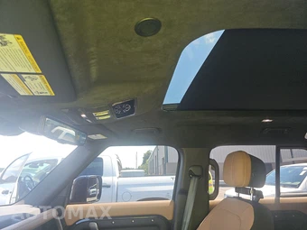 2025 Land Rover Defender 110 V8 – miniatura 18