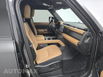 2025 Land Rover Defender 110 V8 – miniatura 8
