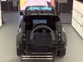 2025 Land Rover Defender 110 V8 – miniatura 5