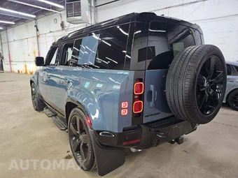 2025 Land Rover Defender 110 X-Dynamic SE - miniatura 2