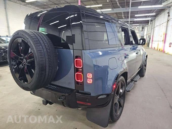 2025 Land Rover Defender 110 X-Dynamic SE - miniatura 3