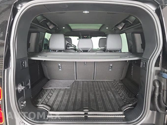 2025 Land Rover Defender 110 X-Dynamic SE - miniatura 16