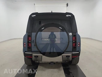 2025 Land Rover Defender 110 X-Dynamic SE - miniatura 5
