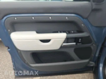 2025 Land Rover Defender 110 X-Dynamic SE - miniatura 15