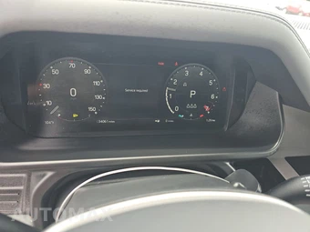 2025 Land Rover Defender 110 X-Dynamic SE - miniatura 18