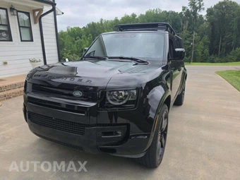 2025 Land Rover Defender 110 X-Dynamic SE