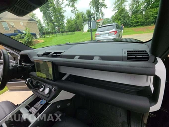 2025 Land Rover Defender 110 X-Dynamic SE - miniatura 18