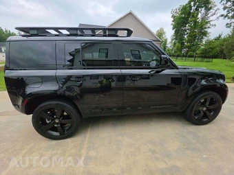 2025 Land Rover Defender 110 X-Dynamic SE - miniatura 4