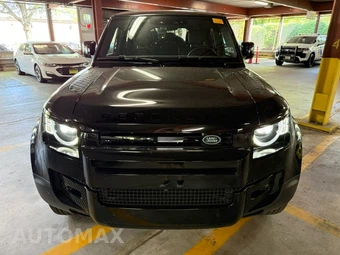 2025 Land Rover Defender 130 S - miniatura 4