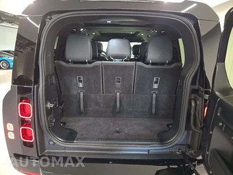 2025 Land Rover Defender 130 X-Dynamic SE – miniatura 15