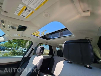 2025 Land Rover Discovery Dynamic SE - miniatura 11