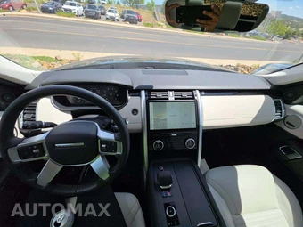 2025 Land Rover Discovery S – miniatura 10