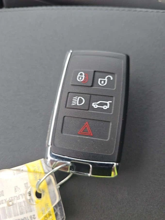 2025 Land Rover Discovery S - miniatura 5