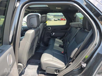 2025 Land Rover Discovery S - miniatura 13