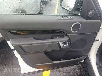 2025 Land Rover Discovery S - miniatura 9