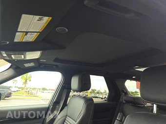 2025 Land Rover Discovery S – miniatura 18