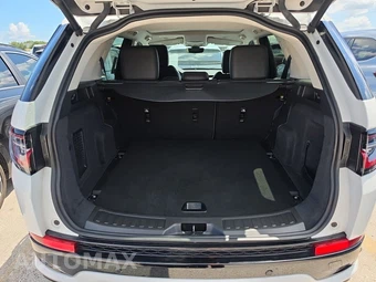 2025 Land Rover Discovery Sport S – miniatura 23