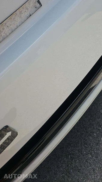 2025 Land Rover Discovery Sport S – miniatura 26