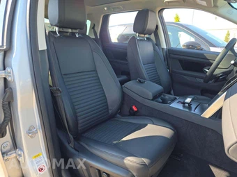 2025 Land Rover Discovery Sport S – miniatura 18