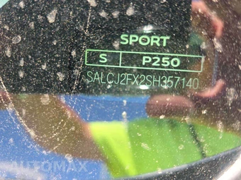 2025 Land Rover Discovery Sport S – miniatura 5
