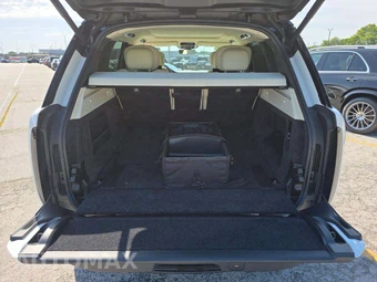 2025 Land Rover Range Rover Autobiography – miniatura 11