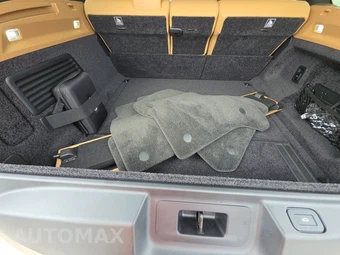 2025 Land Rover Range Rover Autobiography - miniatura 16