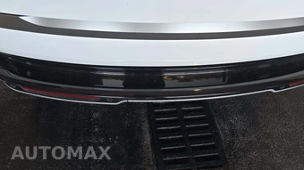 2025 Land Rover Range Rover Plug-In Hybrid SE - miniatura 21