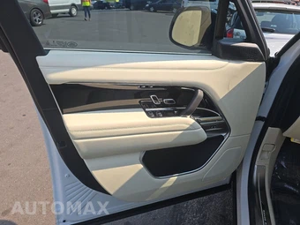 2025 Land Rover Range Rover Plug-In Hybrid SE - miniatura 9