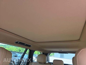 2025 Land Rover Range Rover SE LWB w/7-Passenger Seating – miniatura 8
