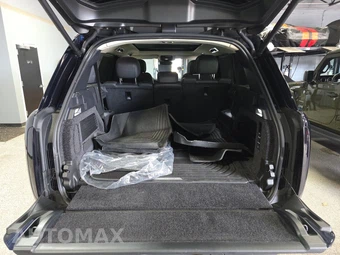 2025 Land Rover Range Rover SE LWB w/7-Passenger Seating - miniatura 16