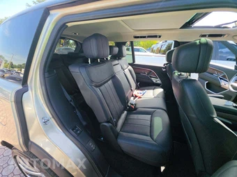 2025 Land Rover Range Rover SE LWB w/7-Passenger Seating - miniatura 17
