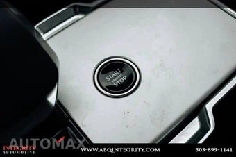 2025 Land Rover Range Rover SE LWB w/7-Passenger Seating - miniatura 27