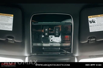 2025 Land Rover Range Rover SE LWB w/7-Passenger Seating - miniatura 31