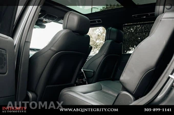 2025 Land Rover Range Rover SE LWB w/7-Passenger Seating - miniatura 32