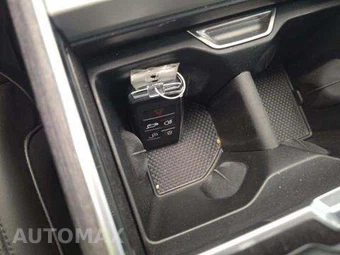 2025 Land Rover Range Rover SE LWB w/7-Passenger Seating - miniatura 8