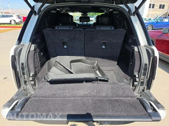 2025 Land Rover Range Rover SE LWB w/7-Passenger Seating - miniatura 15