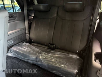 2025 Land Rover Range Rover SE LWB w/7-Passenger Seating - miniatura 13